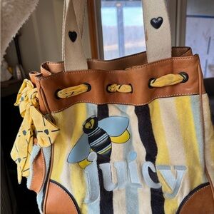 Juicy Couture vintage bee daydreamer
